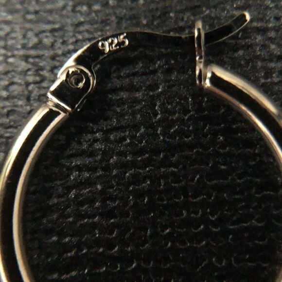 NEW 3 Pairs of 925 Sterling Silver Hoop Earrings - Picture 9 of 9